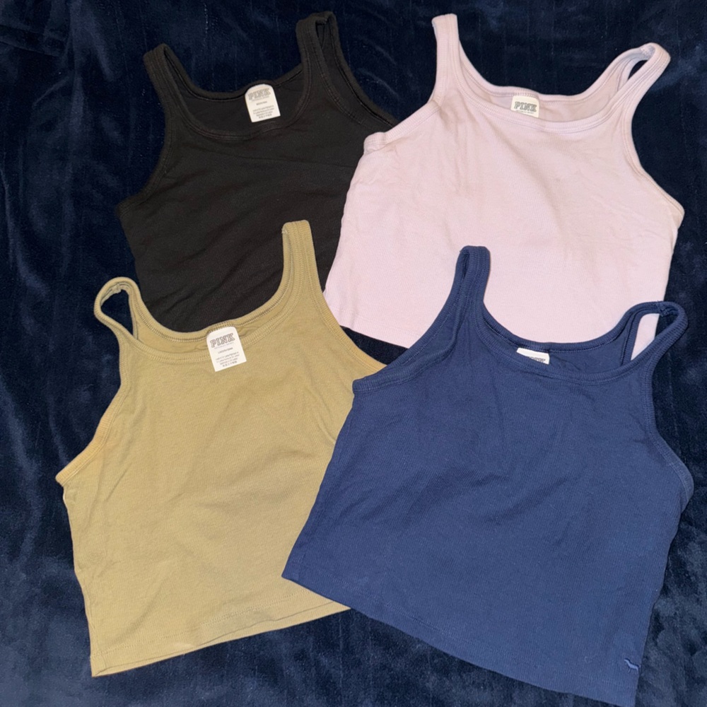 Victoria’s Secret PINK crop tanks